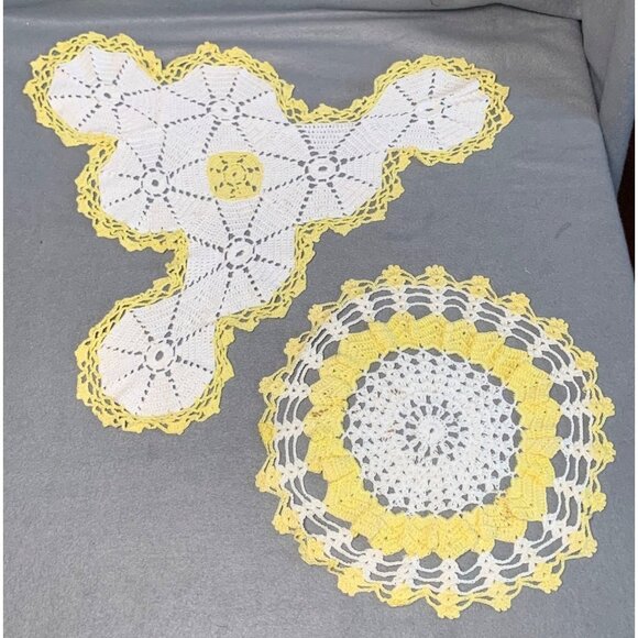 Vintage Yellow & White Crochet Doilies Set - Handmade Home Decor - Picture 1 of 11